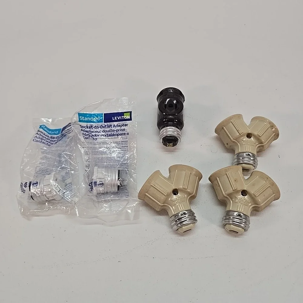 Lot Of 6 Screw-in Light Socket Adapters